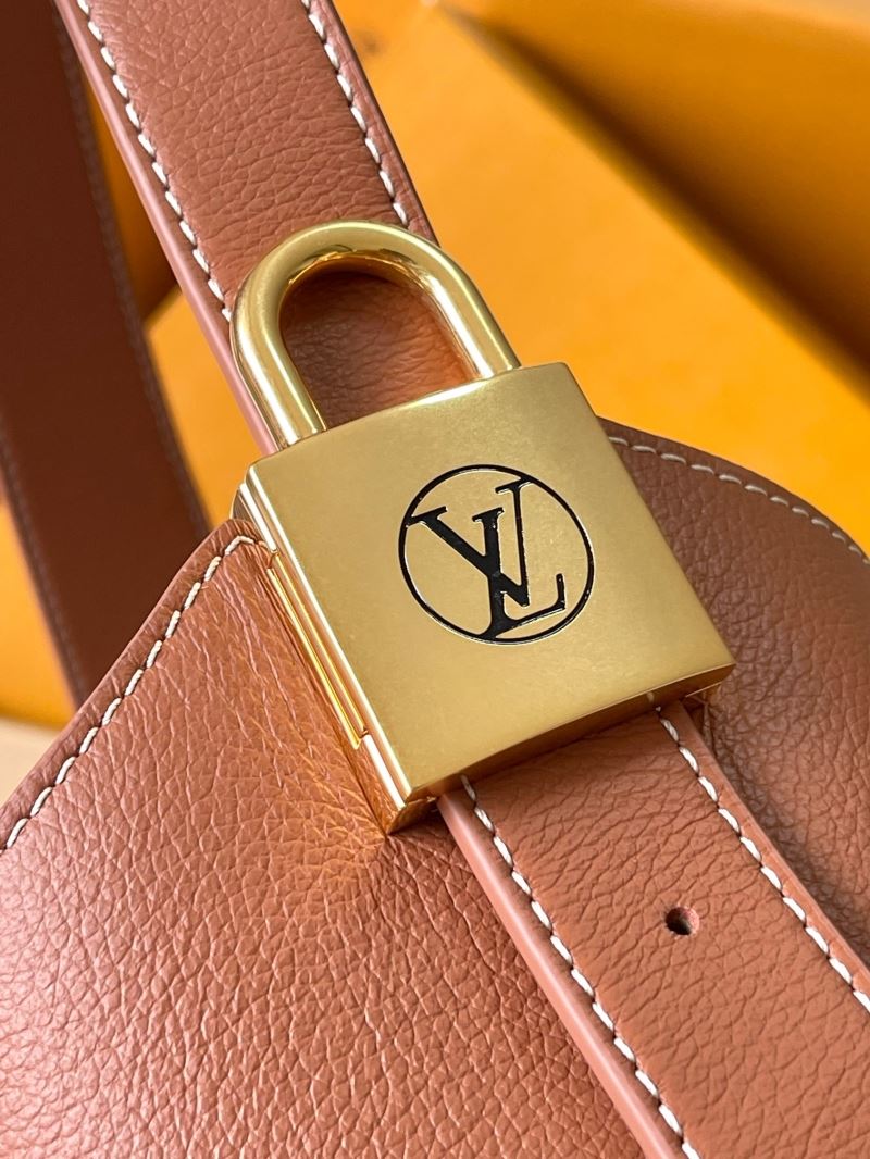 Louis Vuitton Hobo Bags